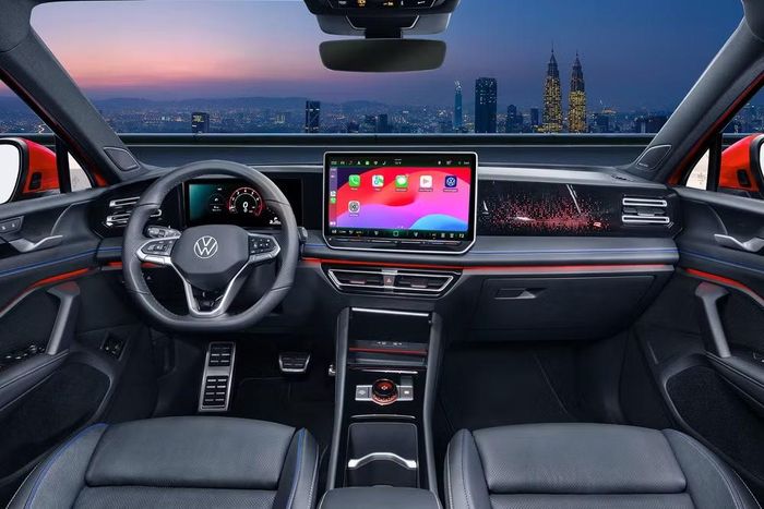 Nội thất phiên bản Volkswagen Tiguan R-Line 2026 - Ảnh: VW