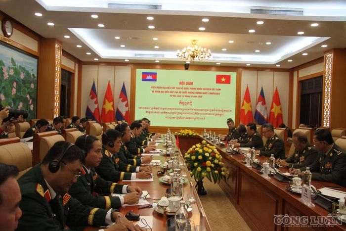 Quang cảnh hội đàm.