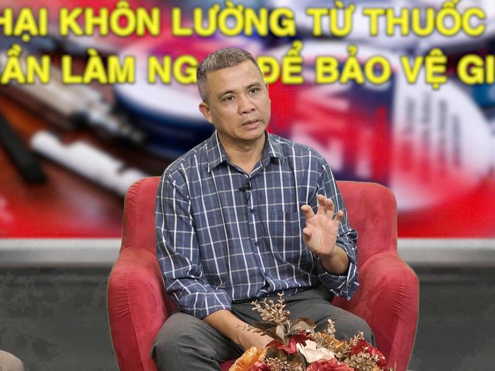 TS.BS Nguyễn Trung Nguyên thông tin về tác hại của thuốc lá qua một số ca bệnh từ Trung tâm chống độc, Bệnh viện Bạch Mai.