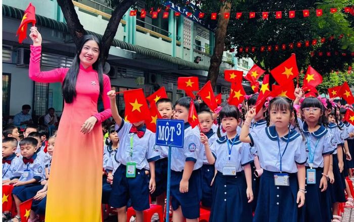  Nghiên cứu chế độ phù hợp với cán bộ quản lý. (Ảnh minh họa - Báo Tiền Phong) 
