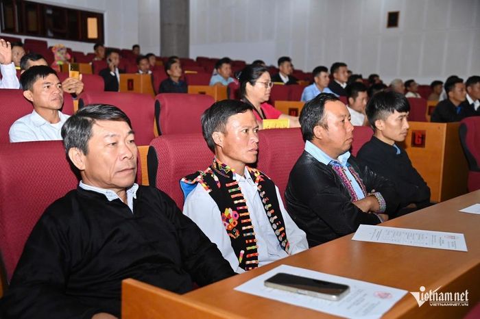 Hiện xã Dào San có 28 người có uy tín.