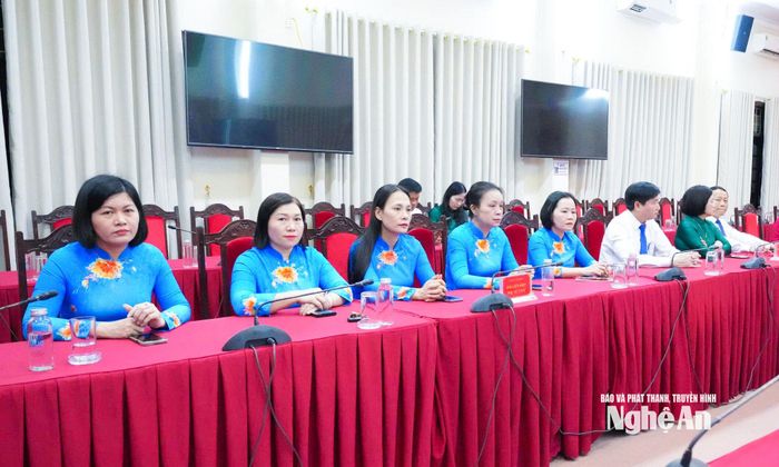 Lãnh đạo, cán bộ các tổ chức Hội tham dự cuộc gặp mặt. Ảnh: Mai Hoa