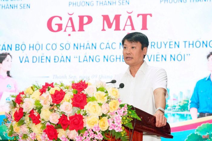Tại phường Thành Sen, diễn đàn hưởng ứng "Tháng nghe phụ nữ nói" nhận được sự quan tâm sâu sát của các đồng chí lãnh đạo Đảng ủy, HĐND, UBND phường.