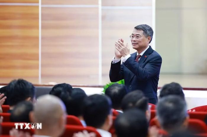 Thủ tướng Lê Minh Hưng dự Lễ khai khóa Đại học Quốc gia Thành phố Hồ Chí Minh năm 2026. (Ảnh: Dương Giang/TTXVN)