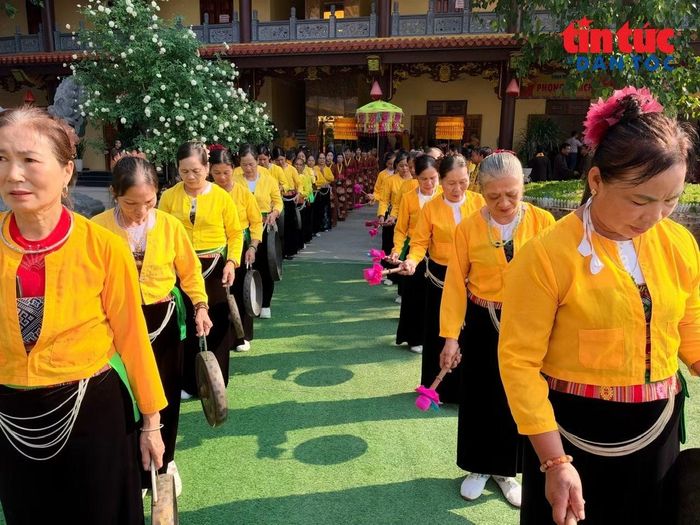 Nghị quyết 80 nhấn mạnh phát triển toàn diện văn hóa, con người trên nền tảng hệ giá trị quốc gia. Ảnh: Viết Tôn/Báo Tin tức và Dân tộc