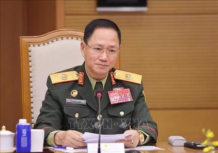 Đại tướng Khamliang Outhakaysone, Phó Thủ tướng, Bộ trưởng Bộ Quốc phòng Lào phát biểu. Ảnh: Lâm Khánh/TTXVN