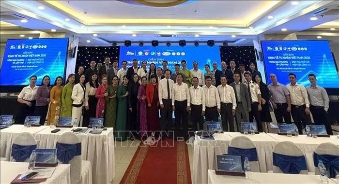Các đại biểu dự Diễn đàn Kinh tế tư nhân Việt Nam 2026 – Vòng địa phương thành phố Cần Thơ.