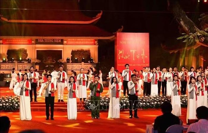 Tiết mục văn nghệ trong chương trình.