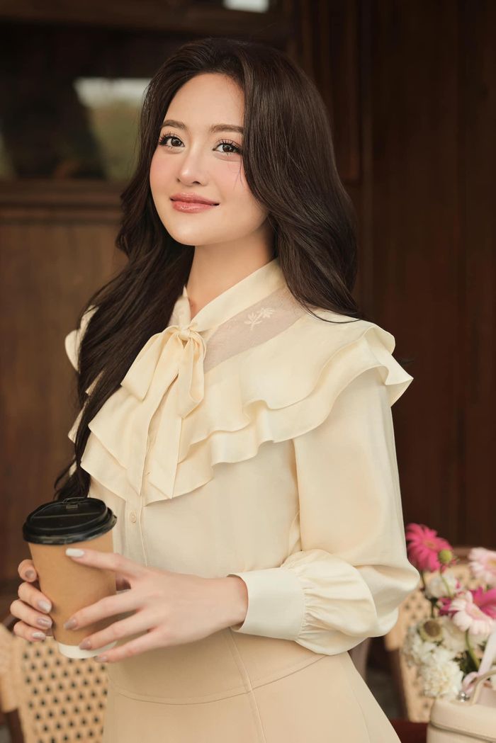 Thùy Anh ngày càng trưởng thành về diễn xuất và phong cách. Ảnh: FBNV