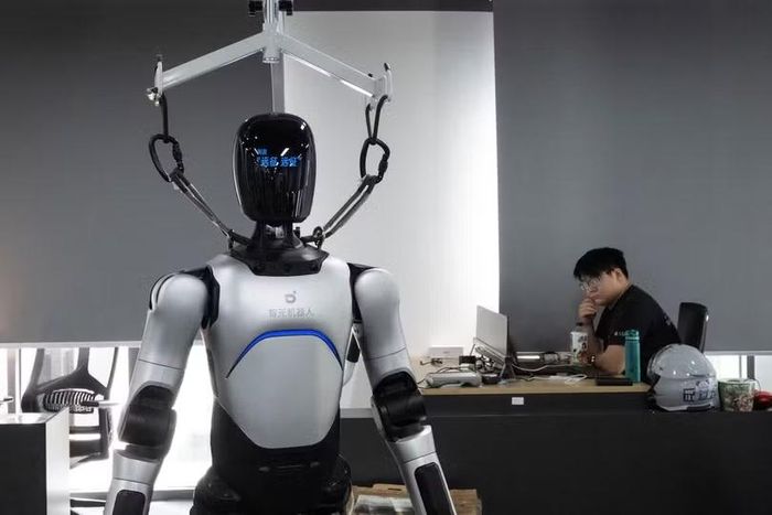 Tashan đang thiết kế loại robot dùng trong khách sạn, có thể mang các đơn hàng dịch vụ phòng đến tận tay cho du khách. Ảnh: WP.