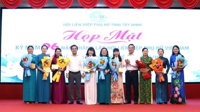 Hội LHPN tỉnh Tây Ninh tổ chức chương trình họp mặt kỷ niệm 96 năm thành lập Hội LHPN Việt Nam (1930 - 2026) và 16 năm Ngày Phụ nữ Việt Nam 20/10