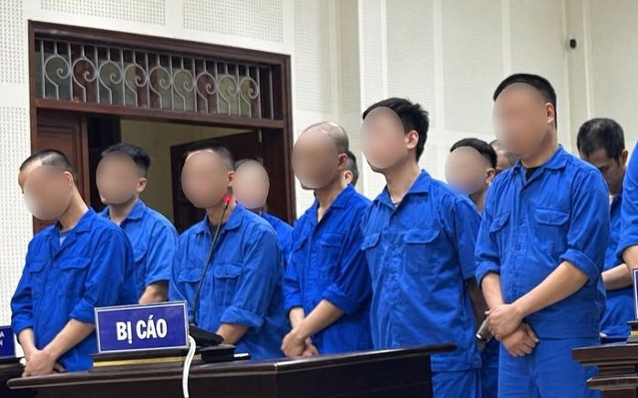 Các bị cáo tại phiên toà xét xử. Ảnh: Báo Công lý