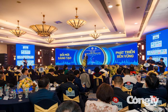 Lễ kỷ niệm 22 năm Ngày Doanh nhân Việt Nam (13/10/2004 – 13/10/2026), tôn vinh và trao danh hiệu “Doanh nghiệp, Doanh nhân TP.HCM tiêu biểu” năm 2026.