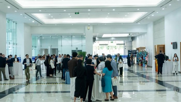 Bình Dương có những điều kiện thuận lợi để phát triển MICE về công nghiệp, du lịch xanh. Ảnh: World Trade Center Binh Duong New City