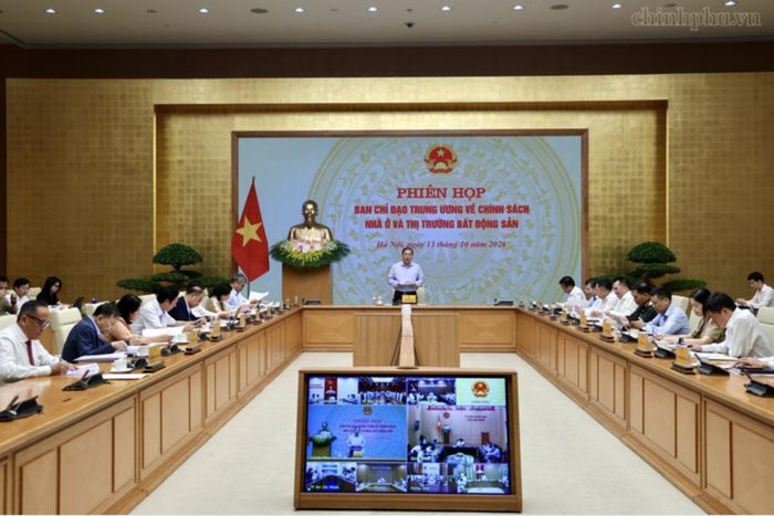 Phó Thủ tướng Thường trực Chính phủ Phạm Gia Túc chủ trì phiên họp thứ nhất của Ban Chỉ đạo Trung ương về chính sách nhà ở và thị trường bất động sản. Ảnh: chinhphu.vn