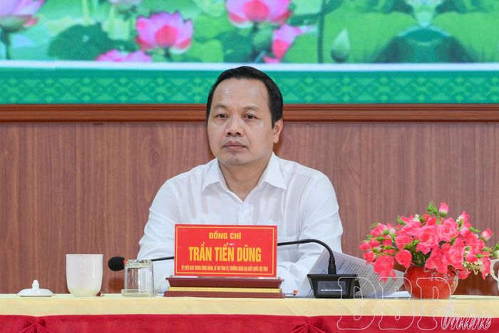 Bí thư Tỉnh ủy Trần Tiến Dũng dự buổi tiếp xúc cử tri tại xã Thanh An.