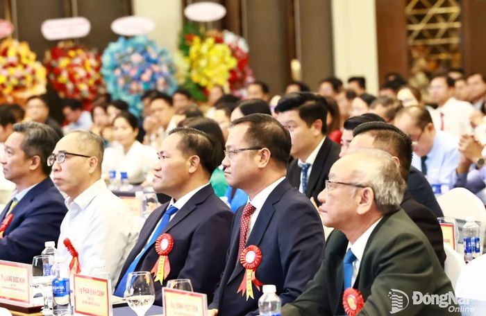 Các doanh nhân tham dự chương trình. Ảnh: Công Nghĩa