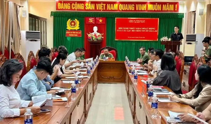  Phòng An ninh mạng (Công an tỉnh Gia Lai) tổ chức Hội nghị triển khai hoạt động Câu lạc bộ Niềm tin số Gia Lai vào chiều 5-10. Ảnh: N.L 