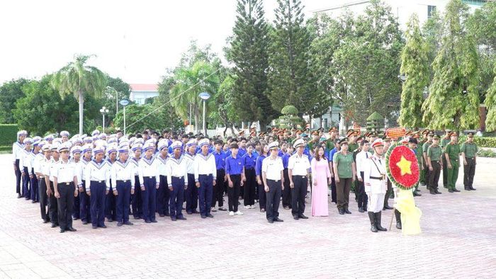 Quang cảnh buổi lễ.