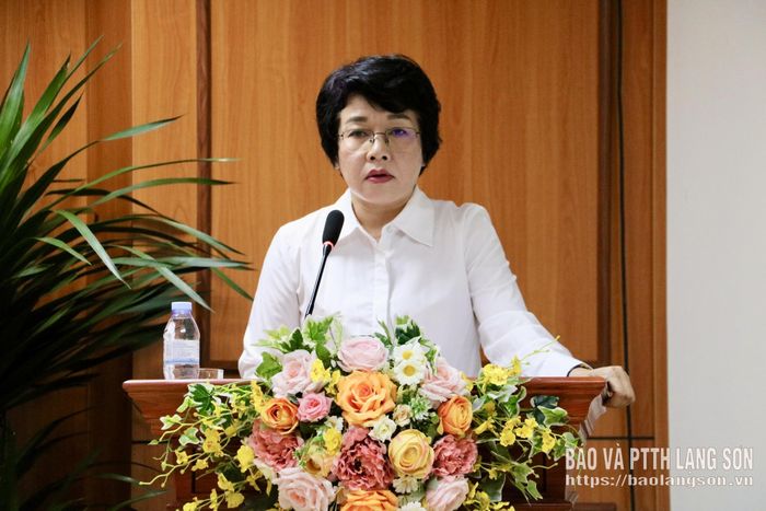 Lãnh đạo BHXH tỉnh báo cáo tình hình thực hiện Luật BHXH số 41/2024/QH15