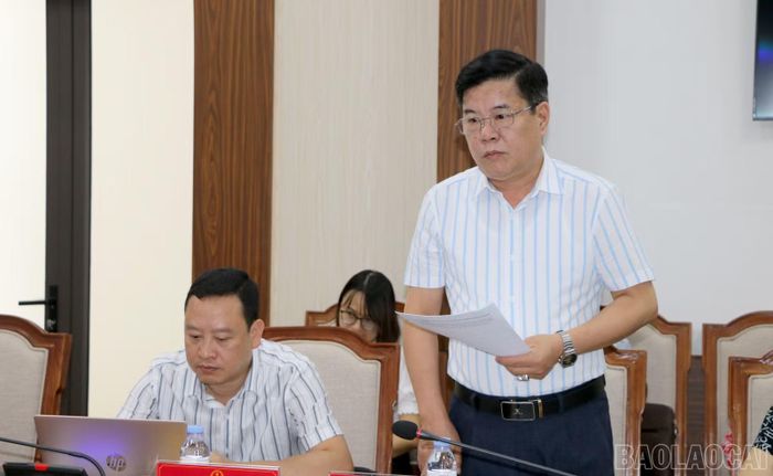 Đại biểu thảo luận tại hội nghị.