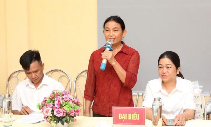 Đại diện hộ dân phát biểu tại buổi làm việc.