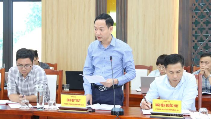 Lãnh đạo UBND phường Âu Lâu phát biểu tại hội nghị.