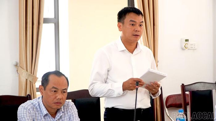 Lãnh đạo các sở, ngành và địa phương trao đổi, đề xuất giải pháp tháo gỡ khó khăn, vướng mắc trong quá trình thực hiện nhiệm vụ tại cơ sở.