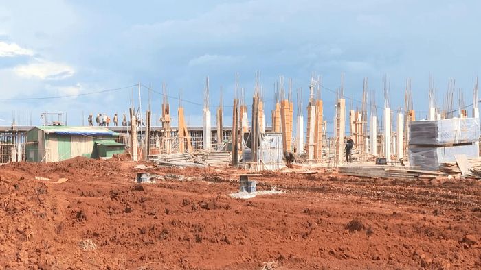 Trường Phổ thông nội trú liên cấp Tiểu học và Trung học cơ sở Thuận Hạnh đến nay thi công đạt 12% khối lượng