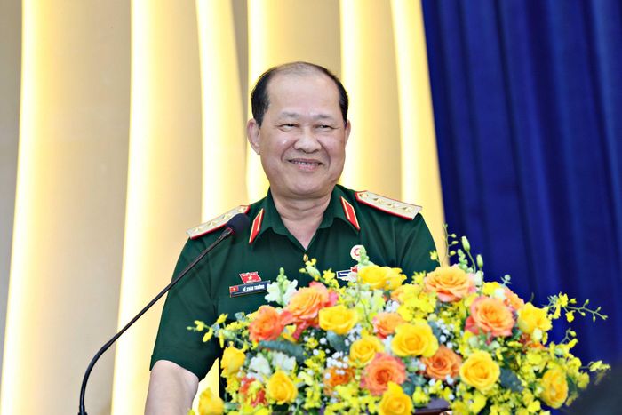 Thượng tướng Bế Xuân Trường, Phó Chủ tịch Ủy ban Trung ương MTTQ Việt Nam, Chủ tịch Hội Cựu chiến binh Việt Nam phát biểu tại hội nghị