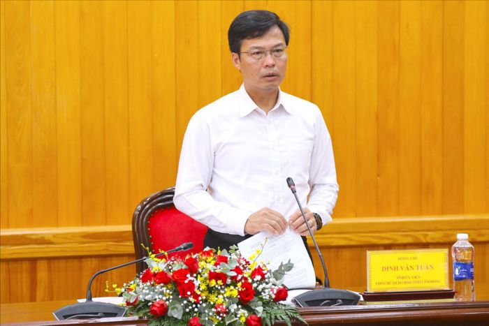 Đồng chí Đinh Văn Tuấn, Tỉnh ủy viên, Phó Chủ tịch UBND tỉnh Lâm Đồng phát biểu kết luận