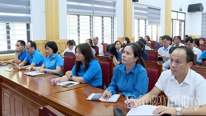 Các đại biểu tham gia hội nghị tập huấn.