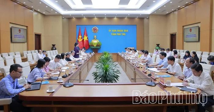 Quang cảnh hội nghị.