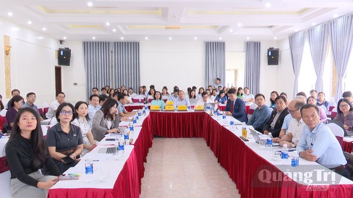 Các đại biểu tham dự hội thảo - Ảnh: V.A