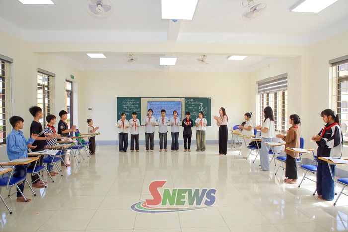 Phòng học âm nhạc của các em học sinh Trường Phổ thông nội trú Tiểu học và THCS Chiềng Sơn.