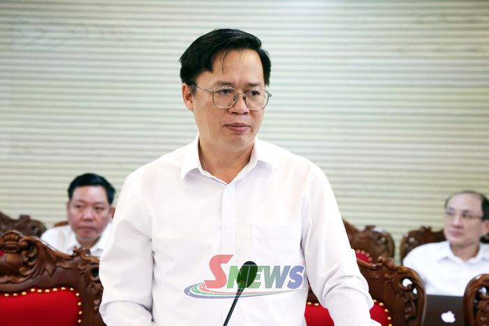 Lãnh đạo Sở Tài chính phát biểu ý kiến.