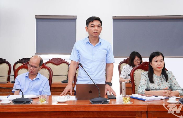 Các đại biểu thảo luận tại Hội nghị