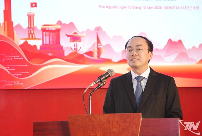 Đồng chí Nguyễn Đăng Bình, Phó Bí thư Thường trực Tỉnh ủy, Trưởng Đoàn ĐBQH tỉnh Thái Nguyên, phát biểu tại chương trình.