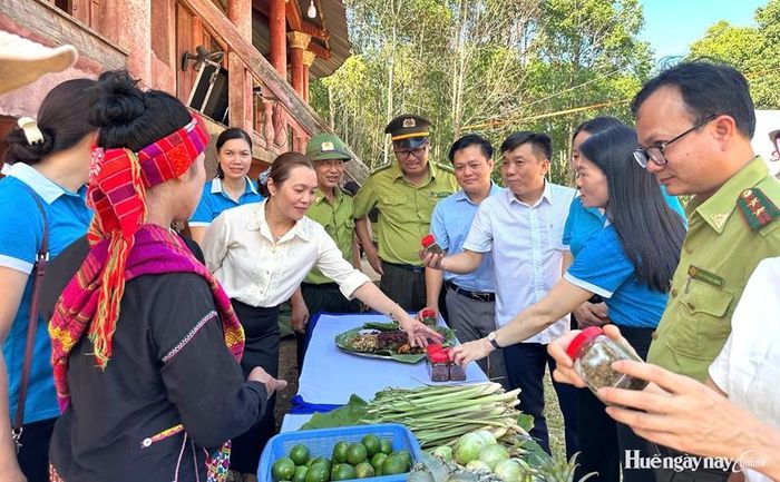 Nhiều món ăn truyền thống của địa phương được khôi phục từ hỗ trợ của dự án.