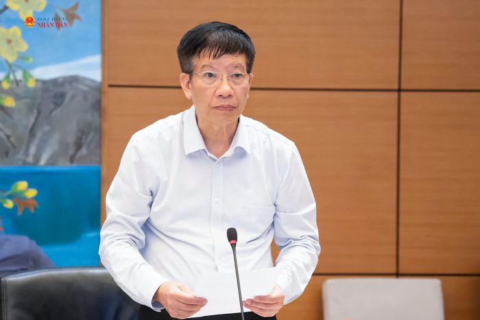 Phó Chủ nhiệm Văn phòng Quốc hội Phạm Đình Toản phát biểu. Ảnh: Media Quốc hội.