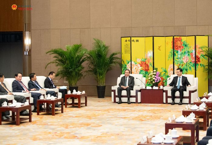 Quang cảnh cuộc tiếp