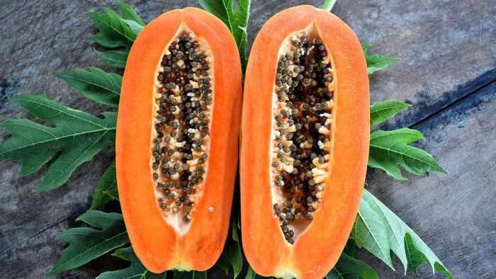 Dù không giàu omega-3, đu đủ vẫn góp phần bổ sung ALA và chất xơ vào chế độ ăn