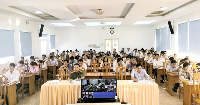 Toàn cảnh Hội nghị tại điểm cầu vệ tinh Bình Thuận (Ảnh: NHNN KV 10)