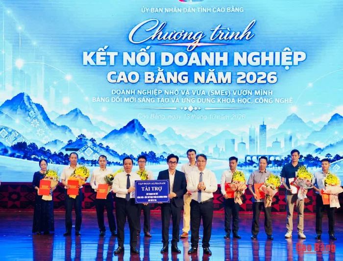 Tập đoàn Alphanam trao tài trợ quy hoạch chi tiết Công viên - Đền thờ Thục Phán An Dương Vương.