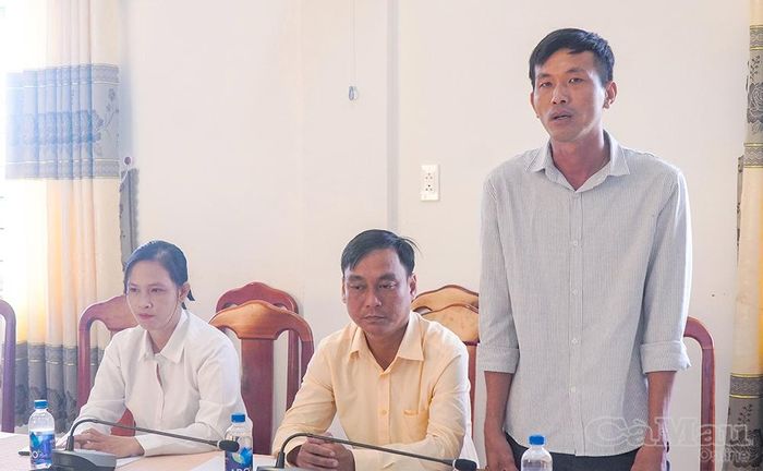 Ông Trần Minh Quyền, Trưởng ấp Lưu Hoa Thanh, nêu khó khăn trong khai thác, phát huy công năng các thiết chế văn hoá tại ấp, đồng thời đề xuất hỗ trợ kinh phí sửa chữa, nâng cấp.