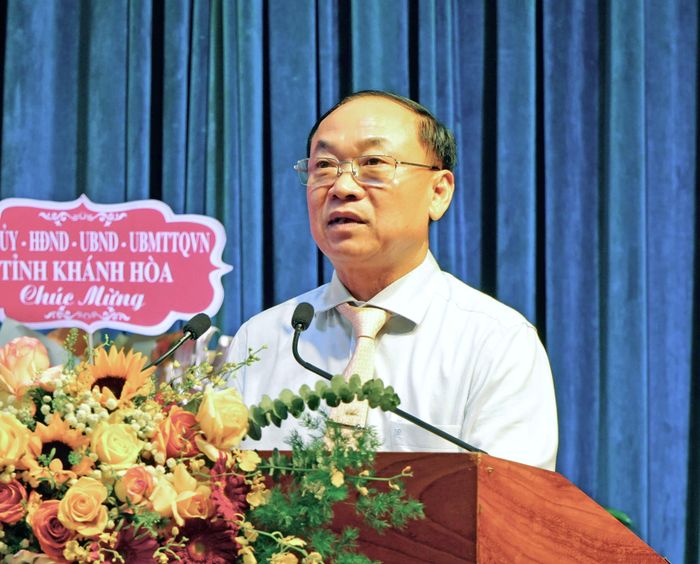 Bí thư Tỉnh ủy Gia Lai Thái Đại Ngọc nhấn mạnh, sự phối hợp với KTNN có ý nghĩa thiết thực trong nhận diện những tồn tại, hạn chế, kịp thời chấn chỉnh sai sót, hoàn thiện công tác quản lý. Ảnh: XUÂN HỒNG