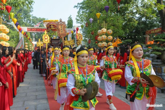 Thành lập từ năm 1992 với 11 di tích ban đầu, đến nay Hội Liên hiệp các di tích cuộc khởi nghĩa Hai Bà Trưng đã phát triển lên 20 di tích thành viên. Lễ rước kiệu chung quy mô lớn lần thứ 3 là minh chứng cho tinh thần đoàn kết, cố kết cộng đồng, tiếp nối Hội thề non nước sông Hát từ gần 2.000 năm trước.