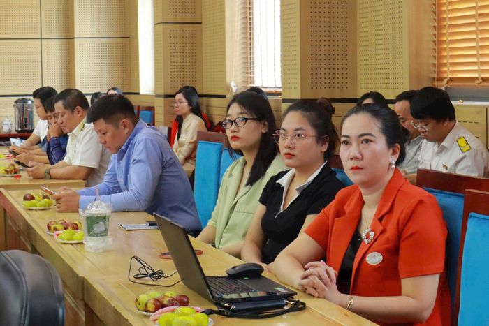 Doanh nhân phường Cầu Giấy tại buổi lễ Kỷ niệm Ngày Doanh nhân Việt Nam - Ảnh PV