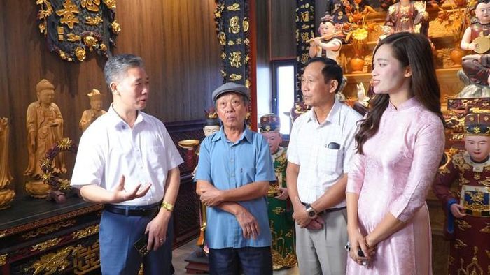 Phó Bí thư Thường trực Đảng ủy xã Dân Hòa Hoàng Quốc Đạt chia sẻ. Ảnh: Tiến Thành