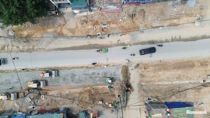 Trong đó, đoạn từ tỉnh lộ 427 đến khu vực thị trấn Kim Bài cũ dài khoảng 2,7 km đi qua xã Bình Minh và xã Thanh Oai là một trong những hạng mục quan trọng của Dự án nâng cấp, mở rộng Quốc lộ 21B. Công trình có tổng mức đầu tư khoảng 345,5 tỷ đồng, được triển khai trong giai đoạn 2020-2026.